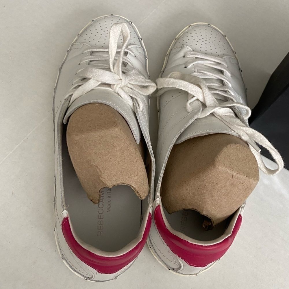 EUC Rebecca Minkoff Leather sneakers. Size 9.5 Original Box - Picture 4 of 16